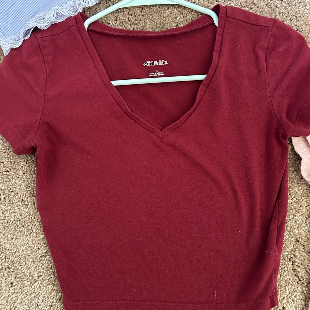 Women/junior crop top Bundle - Picture 2 of 16